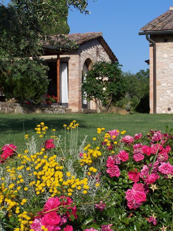 Poggetto Di Montese Διαμέρισμα Σαν Τζιμινιάνο Δωμάτιο φωτογραφία